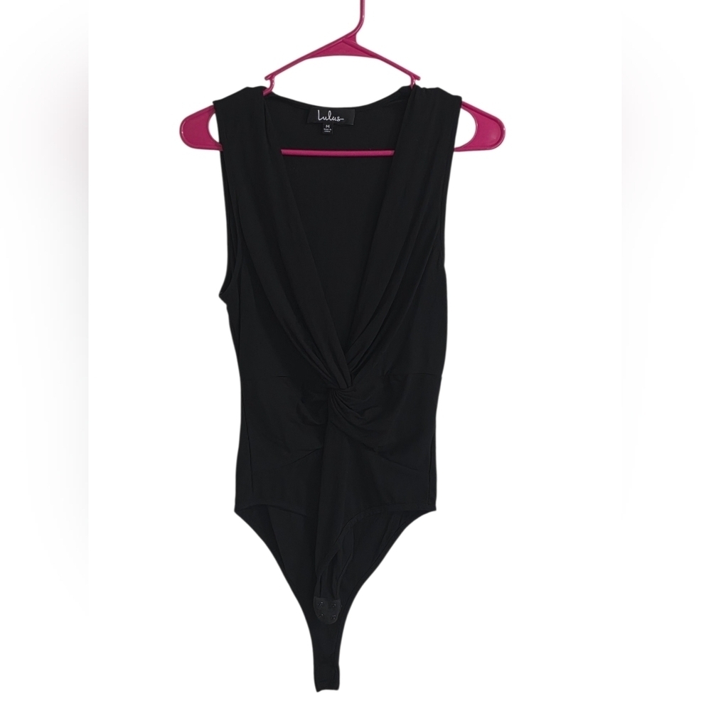 Lulus Black Twist-front Sleeveless Bodysuit Size Medium - Picture 2 of 10